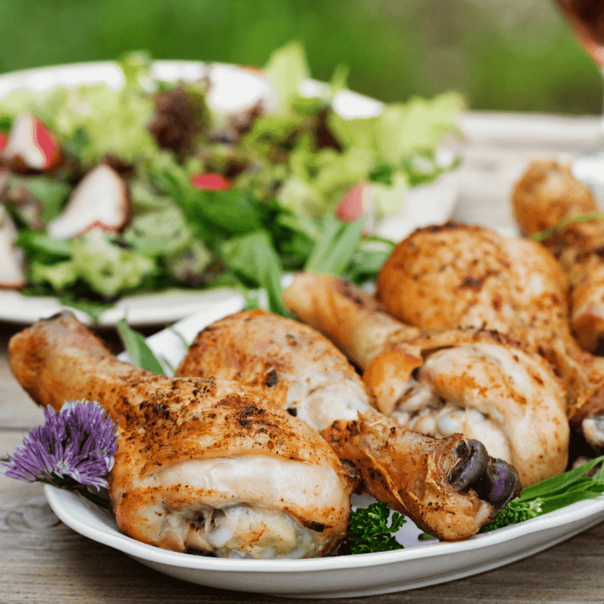 Easy Air Fryer Garlic Paprika Chicken Drumsticks | Juicy, flavorful, and crispy chicken drumsticks cooked in the air fryer with garlic and paprika seasoning. Perfect for quick weeknight dinners or meal prep.