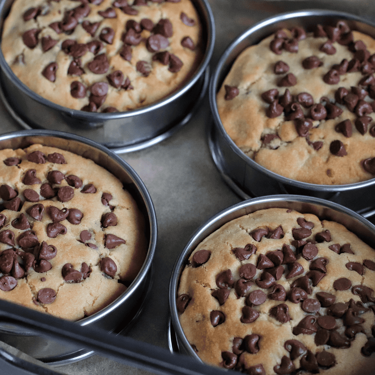 Air Fryer Chocolate Chip Oatmeal Cookies