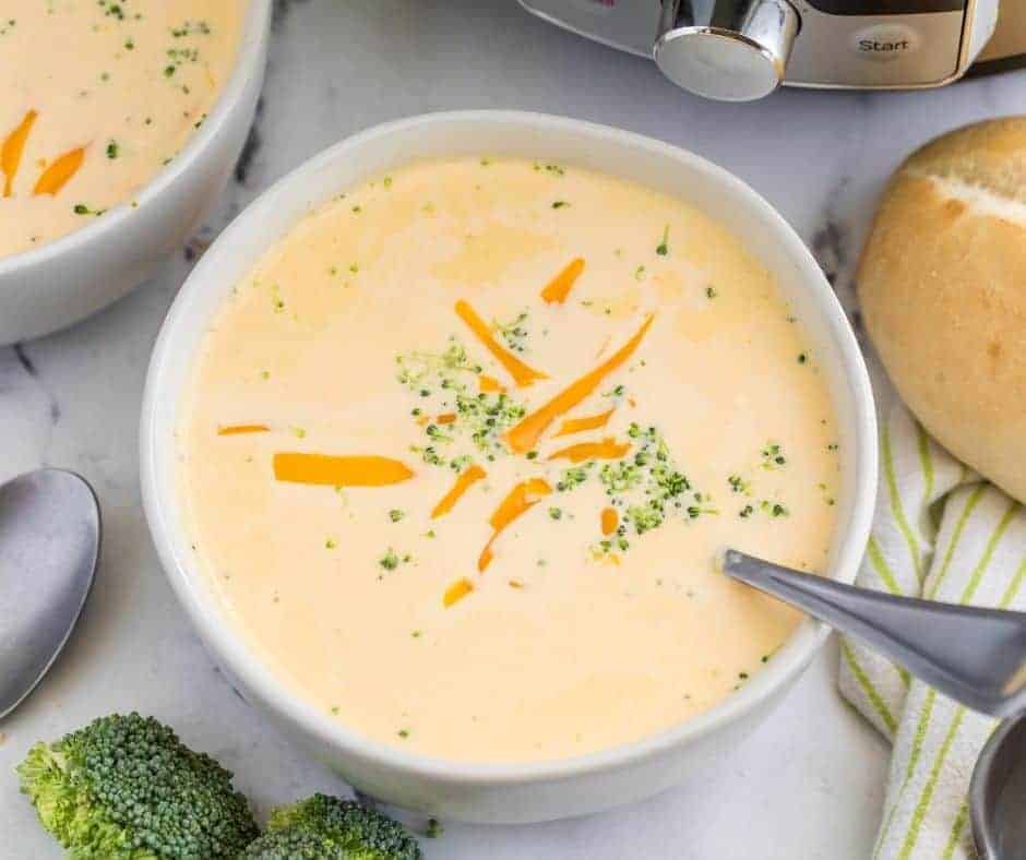 Instant Pot Copycat Panera’s Broccoli and Cheddar Soup