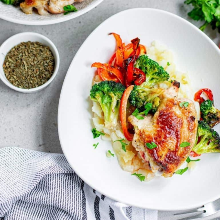 Air Fryer Chicken Thighs And Vegetables