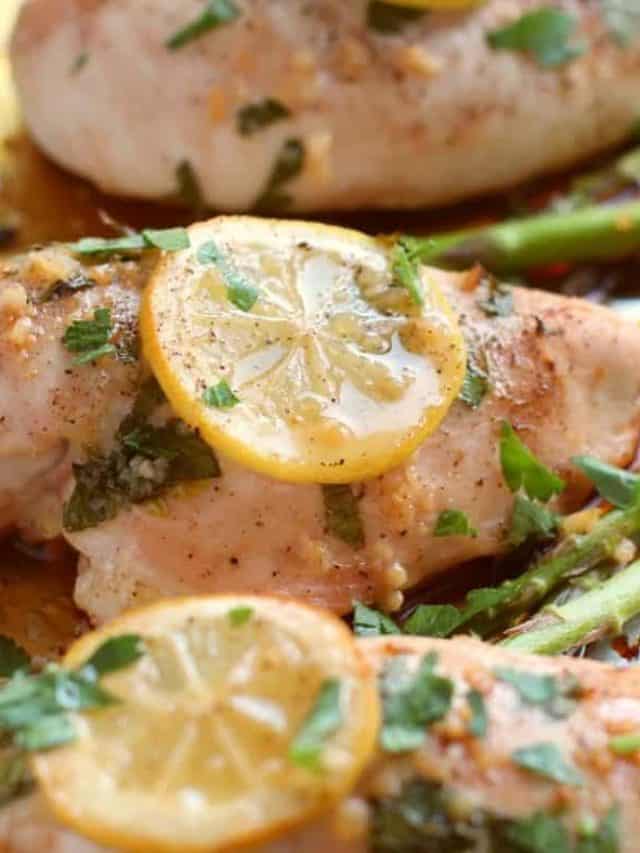 cropped-Air-Fryer-One-Pan-Lemon-Chicken-and-Asparagus-3.jpg