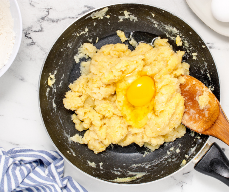 Air Fryer Sufganiyot Jam Filled Doughnuts Recipe Fork To Spoon