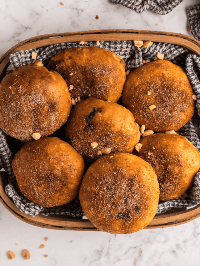 Air Fryer Peanut Butter and Jelly Doughnuts