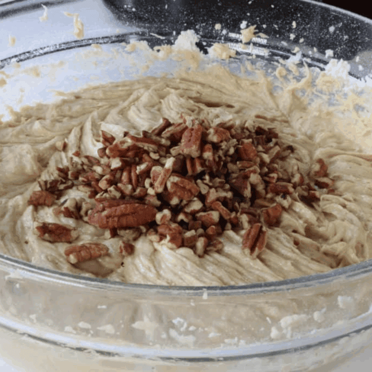 Folding in the pecans.