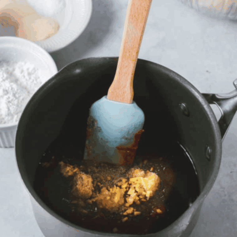 In a small saucepan make the sauce.