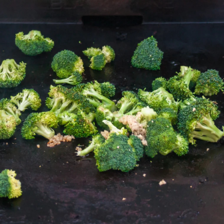 Preheat griddle: Heat Blackstone to 400&deg;F and oil surface lightly