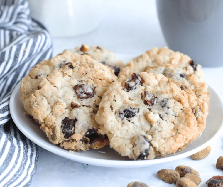 Air Fryer Cranberry Pistachio Shortbread Cookies