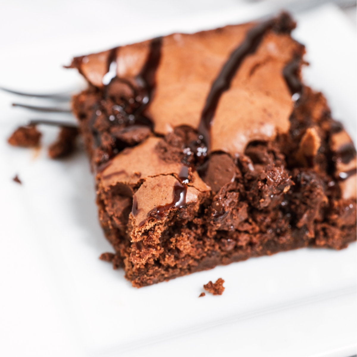 Indulge in a homemade version of Outback Steakhouse's famous Thunder from Down Under! This copycat recipe features layers of rich chocolate, creamy caramel, and ice cream, creating the perfect dessert to satisfy your sweet tooth