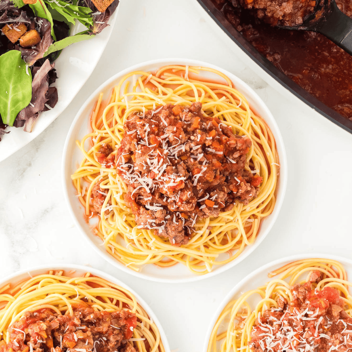 Easy Olive Garden Bolognese Sauce