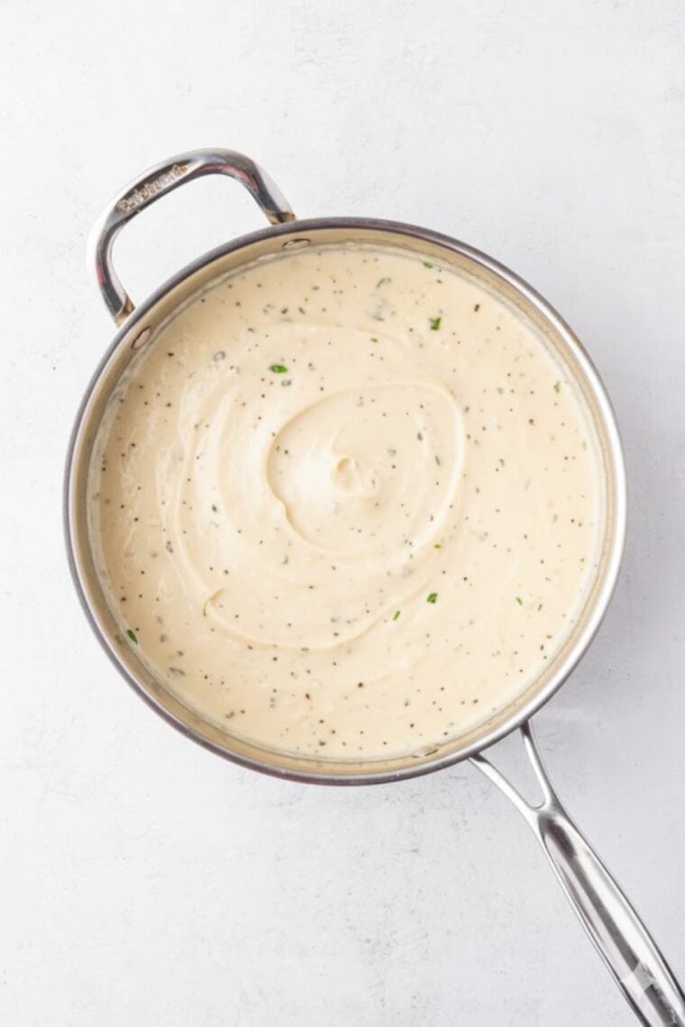 Easy Copycat Fazoli&rsquo;s Alfredo Sauce