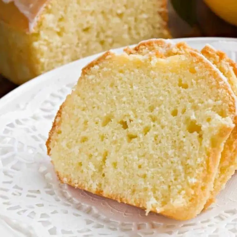 https://forktospoon.com/air-fryer-the-best-classic-pound-cake-recipe/