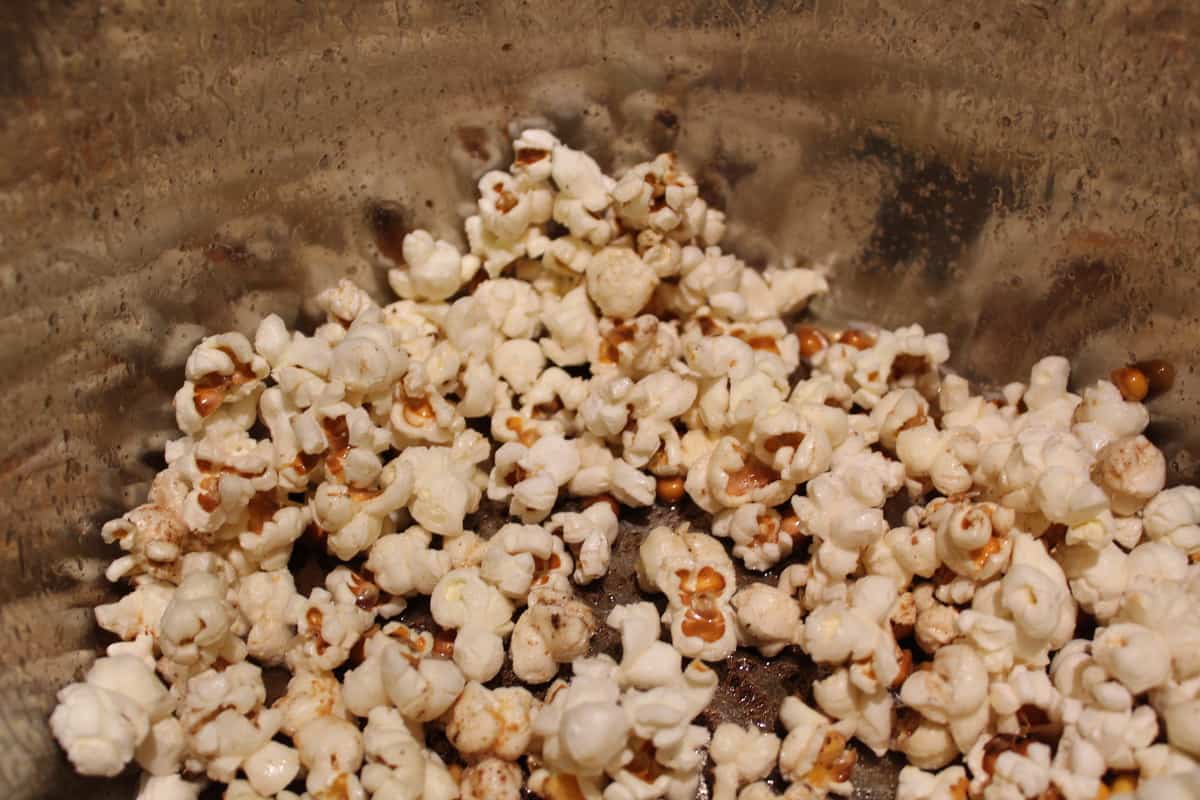 Instant PotPopped Popcorn