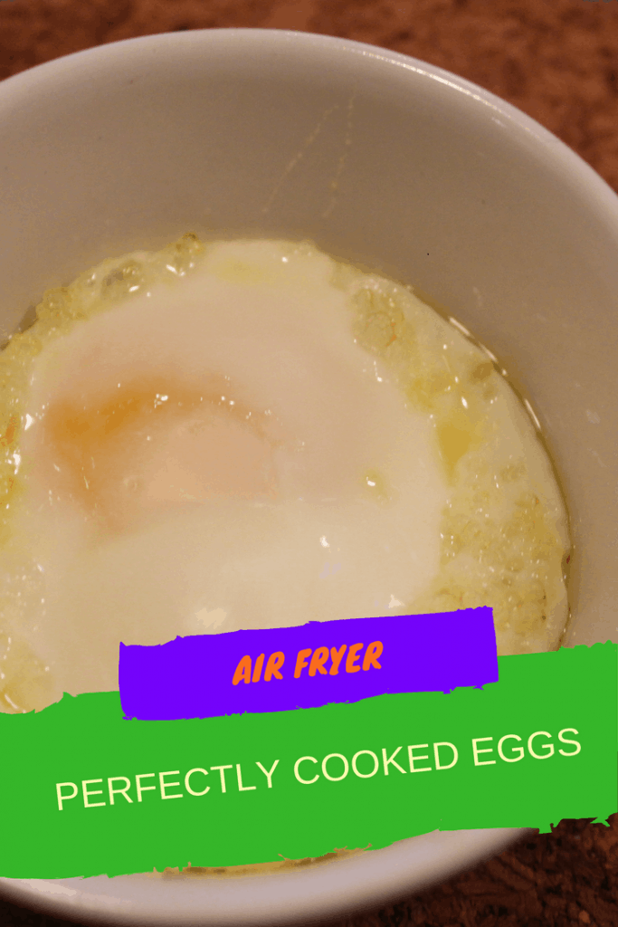 air-fryer-baked-eggs