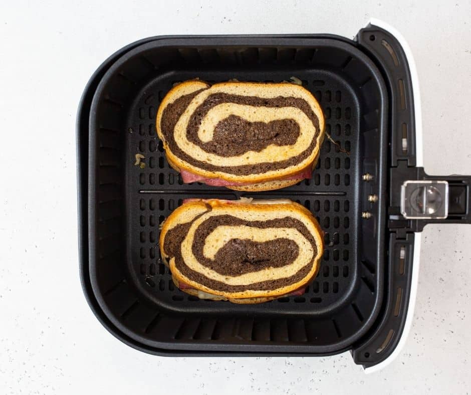 How To Make Air Fryer Reuben Sandwich
