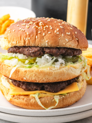 Make the iconic Big Mac right at home with this easy recipe! Enjoy all the layers of juicy beef, special sauce, and fresh toppings, just like the fast-food favorite.