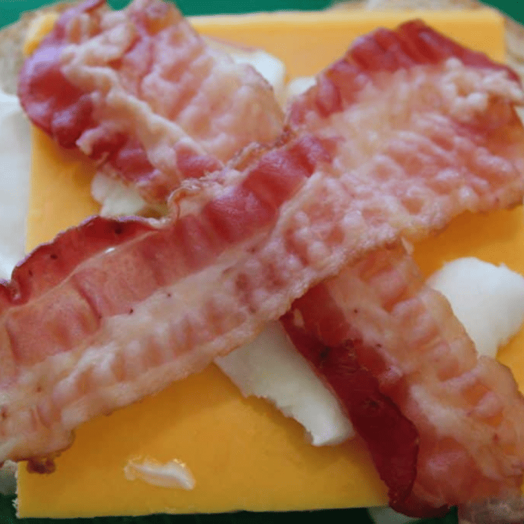 Air Fryer Apple Bacon Cheddar Sandwiches