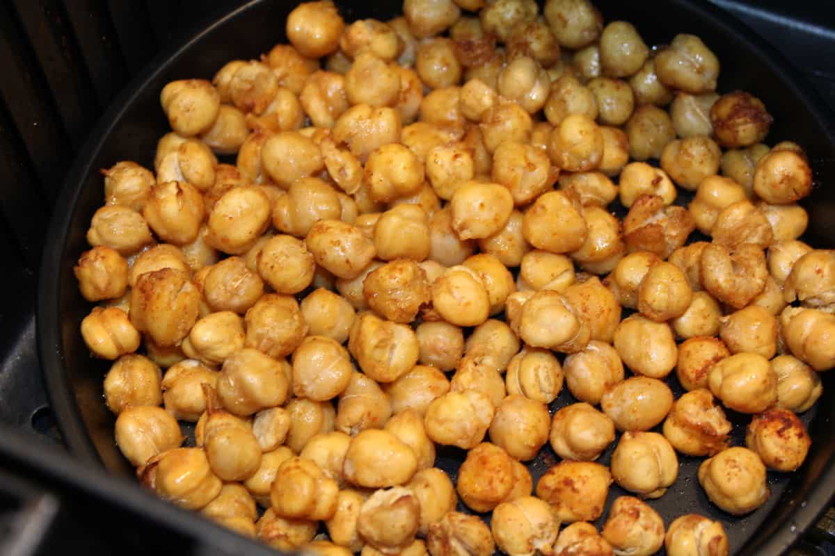 Air Fryer Extra Crispy Spiced Chickpeas