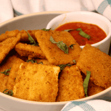 Easy Fazoli&rsquo;s Toasted Ravioli