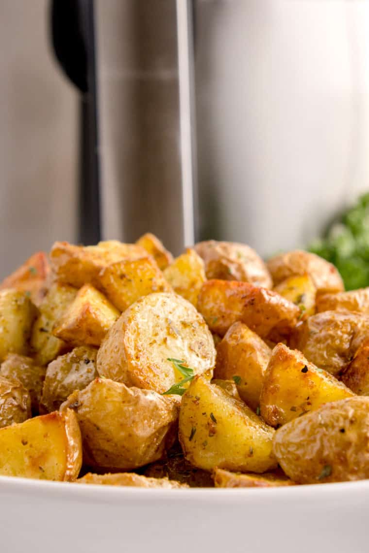 Air Fryer Roasted Potatoes 