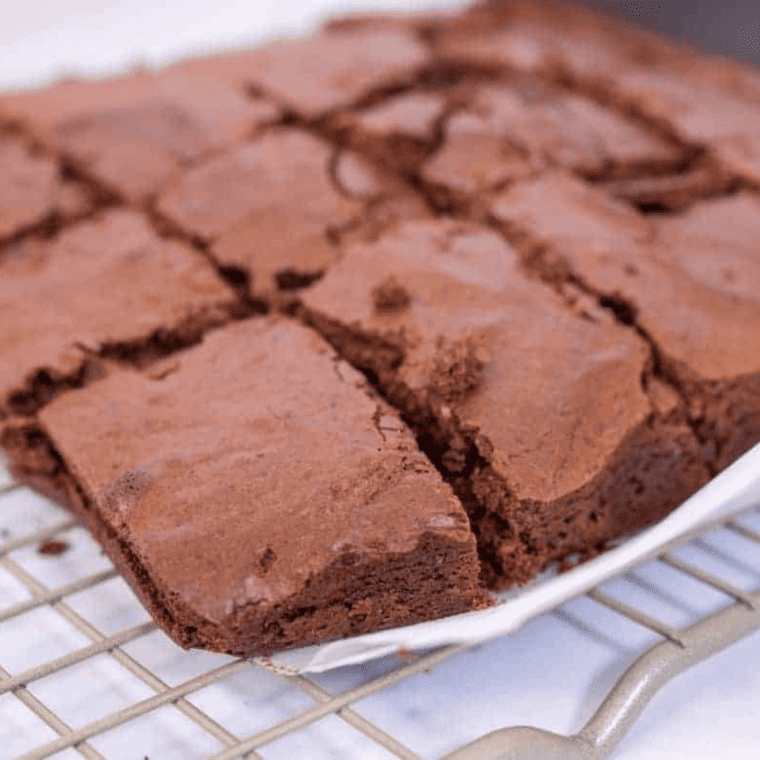 How to Make Box Brownies in the Air Fryer