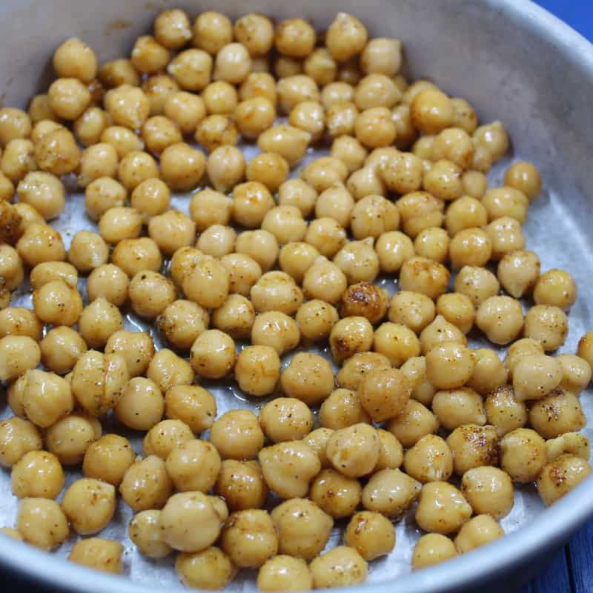 Air Fryer Crispy Tex-Mex Roasted Chickpeas