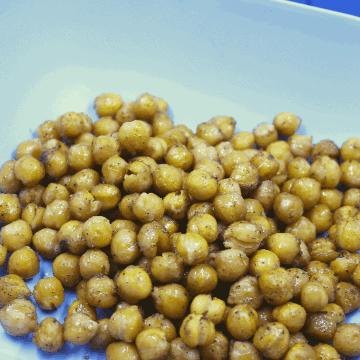 Air Fryer Crispy Tex-Mex Roasted Chickpeas