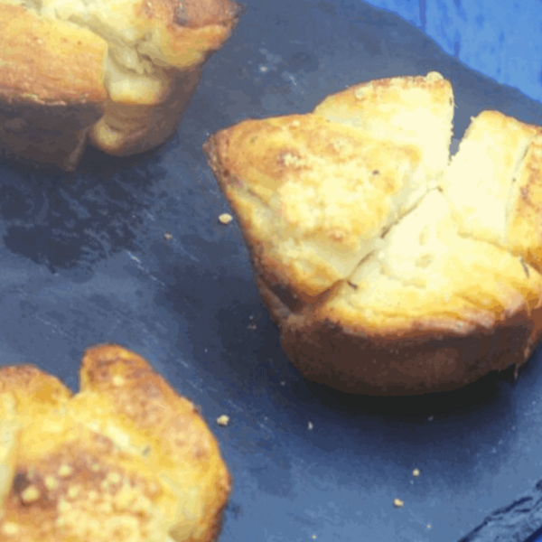Air Fryer Monkey Bread Biscuits (Homemade Garlic Knots) Fork To Spoon