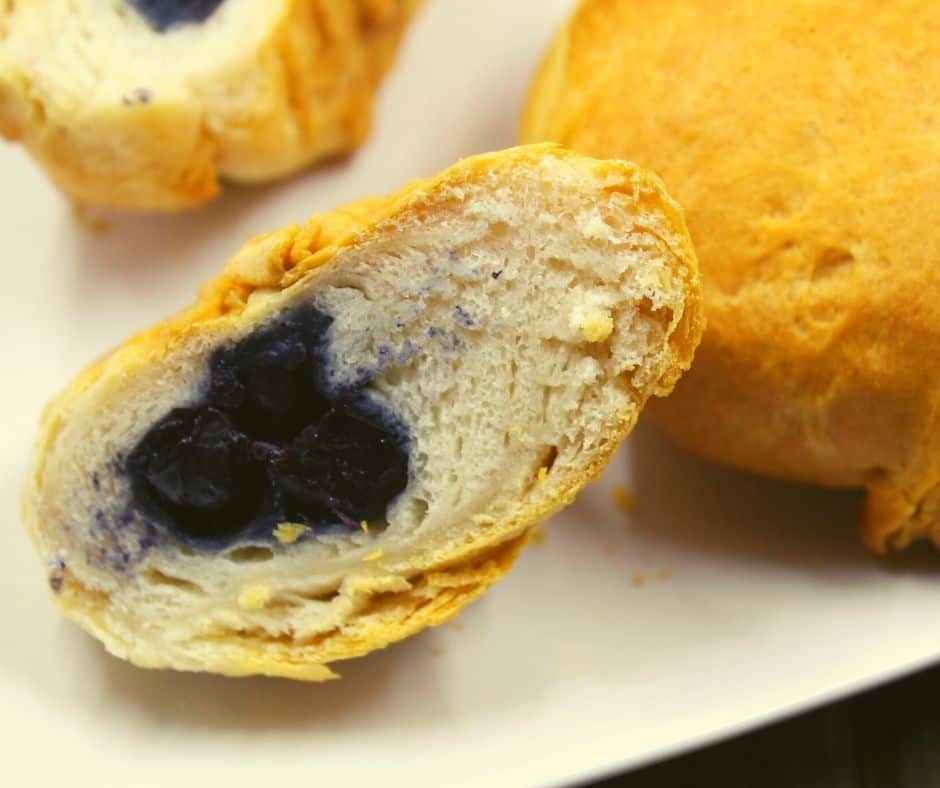 Air Fryer Blueberry Pancake Pull-Apart Bread