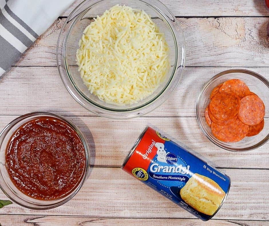 Ingredients Needed For Air Fryer Bubble-Up Pizza Bake