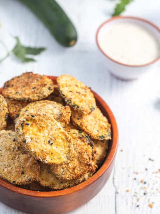 cropped-How-To-Make-Air-Fryer-Crispy-Parmesan-Zucchini-Chips-4.jpg