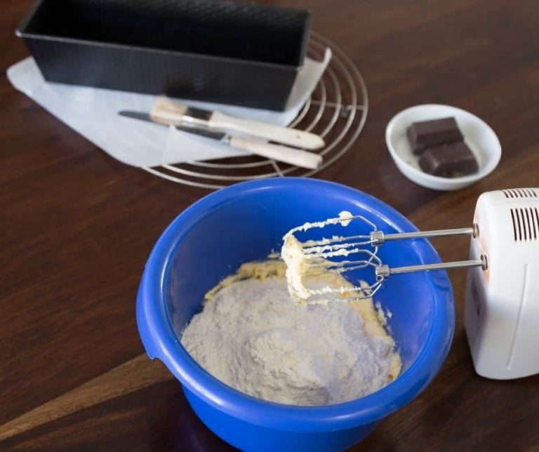 How to Make Boxed Coffee Cake Mix in the Air Fryer Fork To Spoon