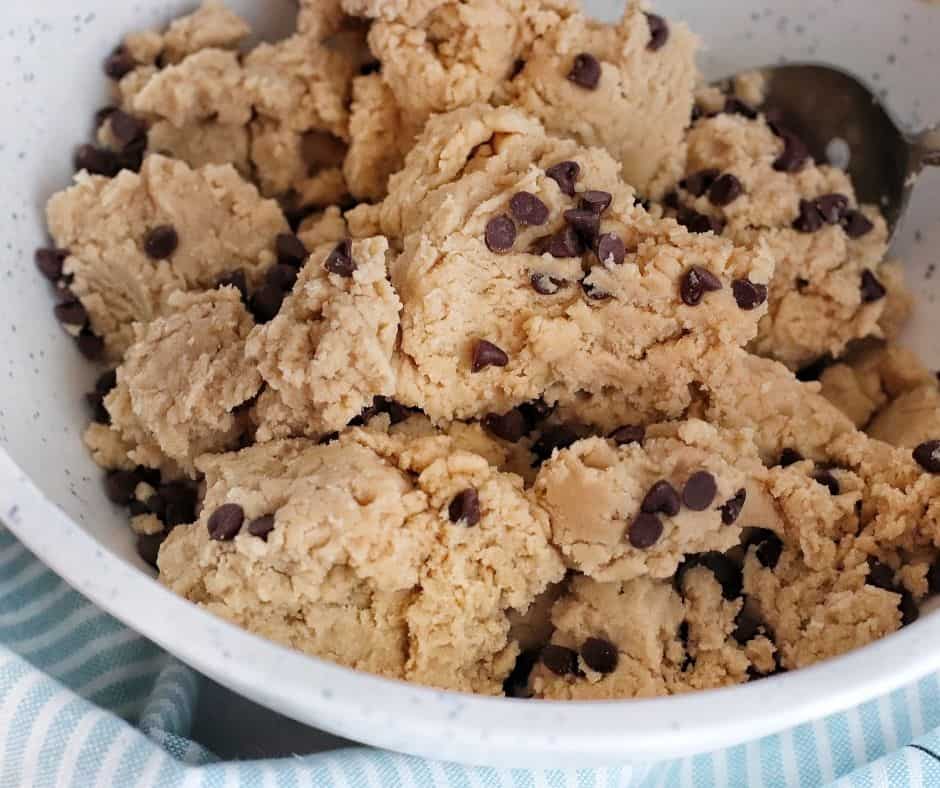 How To Make Air Fryer Skillet Chocolate Chip Cookies