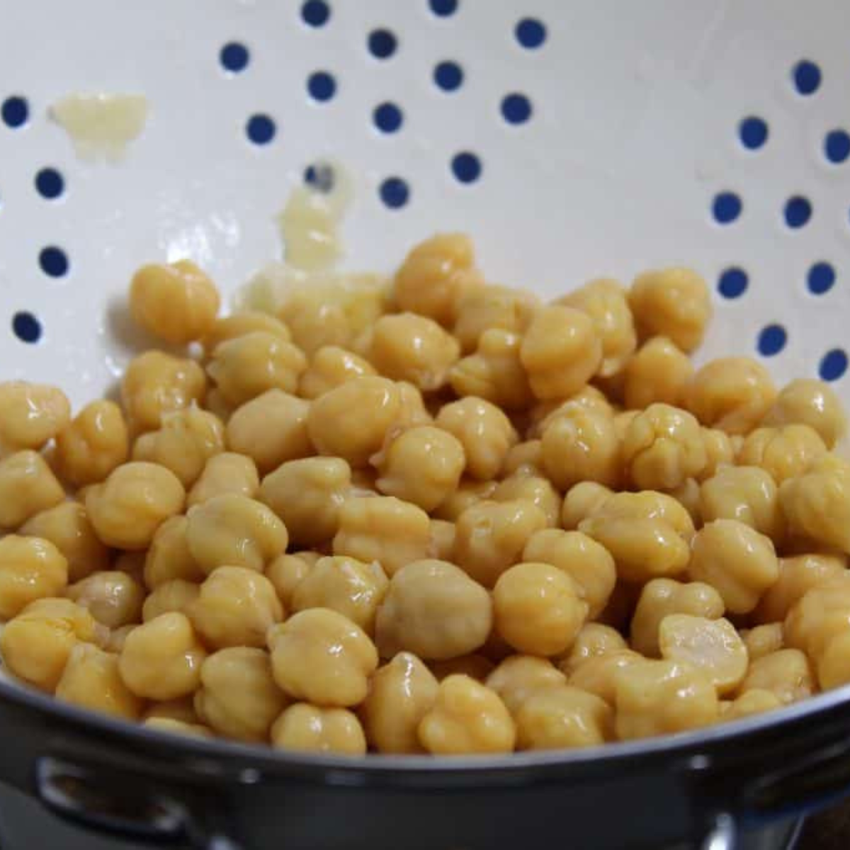 Air Fryer Buffalo Ranch Chickpeas