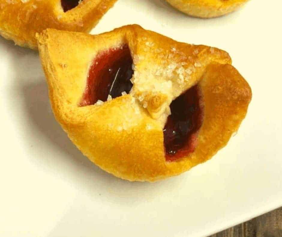 Air Fryer Cherry Pastry