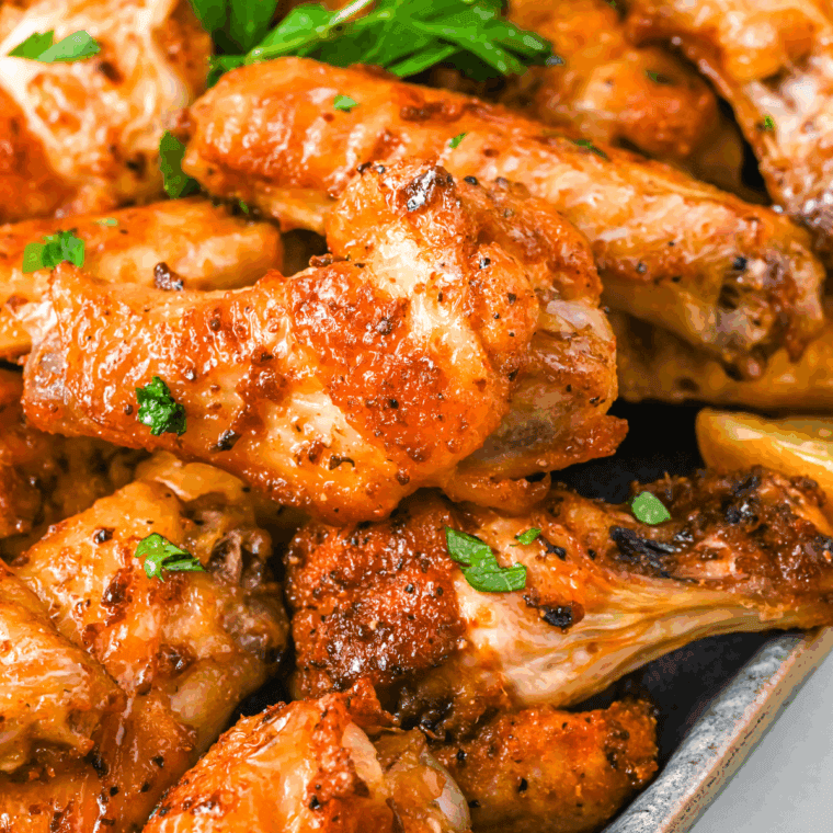 Golden, crispy Air Fryer Chinese Salt and Pepper Chicken Wings seasoned with salt, pepper, and garlic for a savory, flavorful snack.