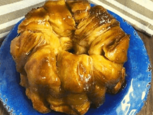 Air Fryer Cinnamon Pull-Apart Bread - Fork To Spoon