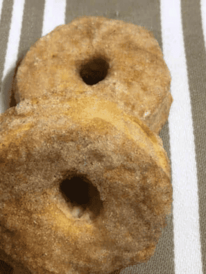 Air Fryer Cinnamon Sugar Donuts – a fun and easy way to start any morning, and with only a few ingredients, you can have a great breakfast treat for your entire family! Are you looking for a new dessert recipe to make this holiday season? With the help of this blog post, you can learn how to make cinnamon sugar donuts at home. These delicious treats are perfect for breakfast or as an after-dinner snack.