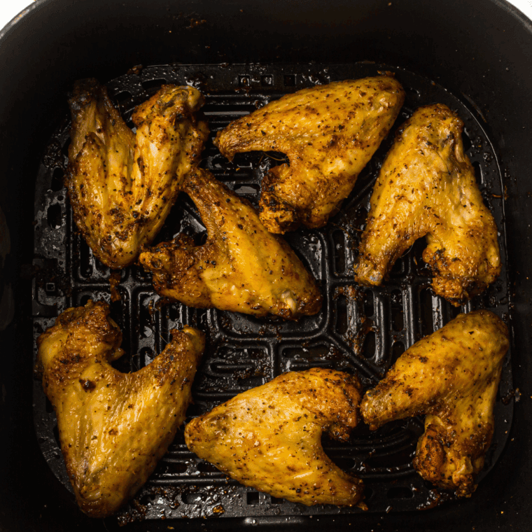 Cooked Jack In The Box Classic Wings Recipe in the air fryer basket.