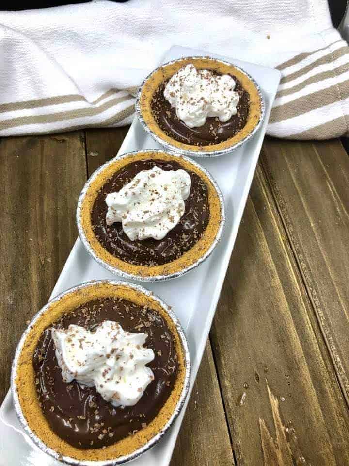 Air Fryer Chocolate Cream Pie - Fork To Spoon
