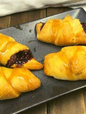 Air Fryer Raspberry Crescent Rolls (Ready in 9 Minutes!)