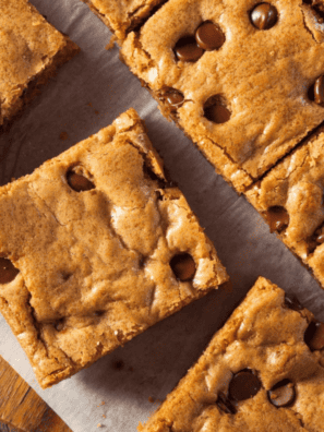 Easy Air Fryer Chocolate Chip Cookie Bars