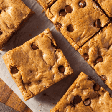 Easy Air Fryer Chocolate Chip Cookie Bars
