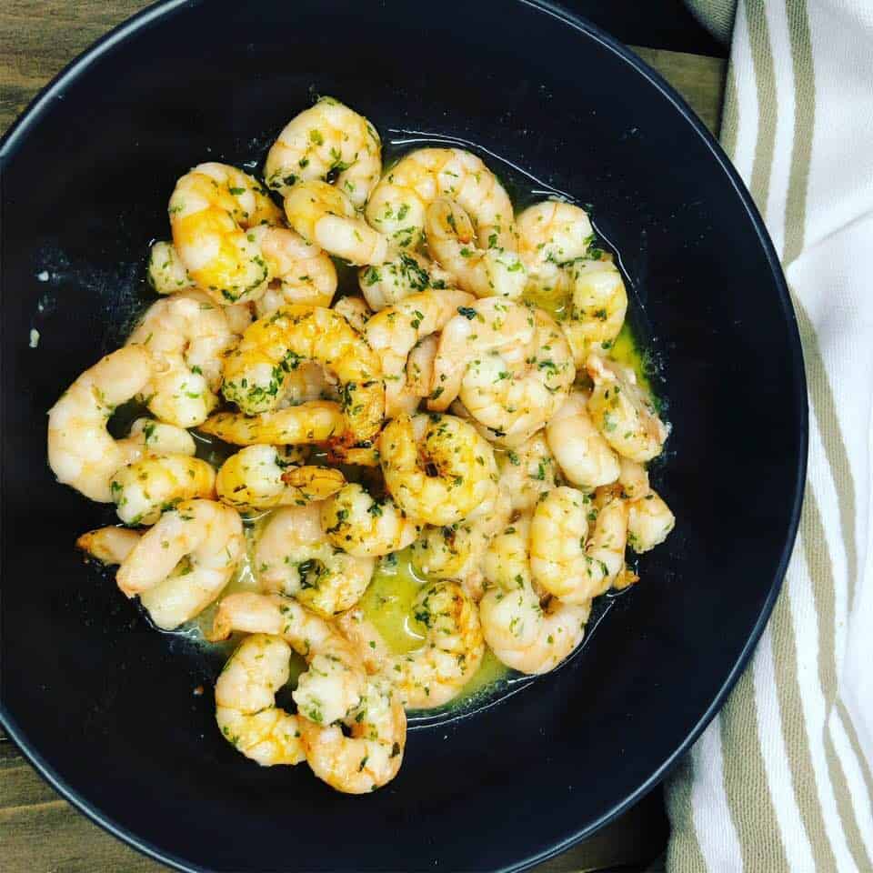 air-fryer-garlic-butter-shrimp-scampi-fork-to-spoon