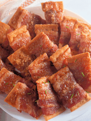 Crispy bacon wrapped around crackers, cooked in an air fryer