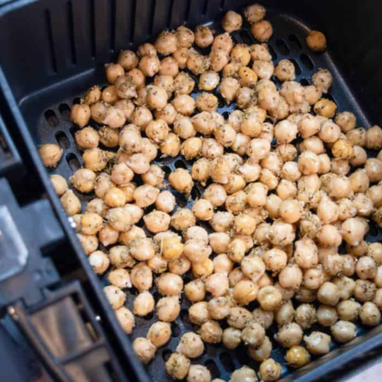 Air Fryer Roasted Pizza Chickpeas