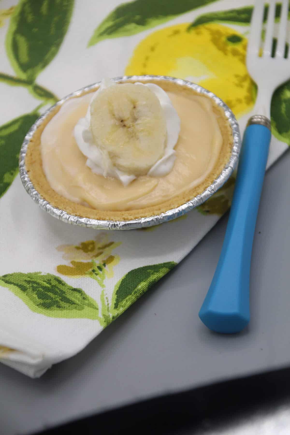 Air Fryer Banana Cream Pie
