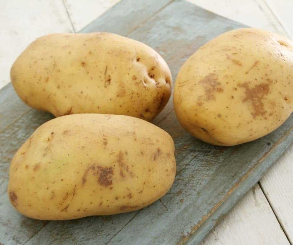 closeup: 3 potatoes to make mashed potatoes in air fryer