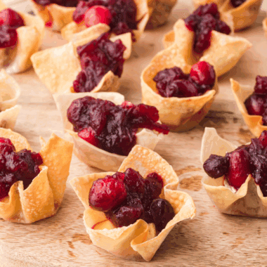 Air Fryer Cranberry Brie Bites