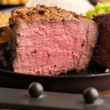 Easy Air Fryer Bacon Wrapped Filet Mignon (Ready in 15 Minutes)