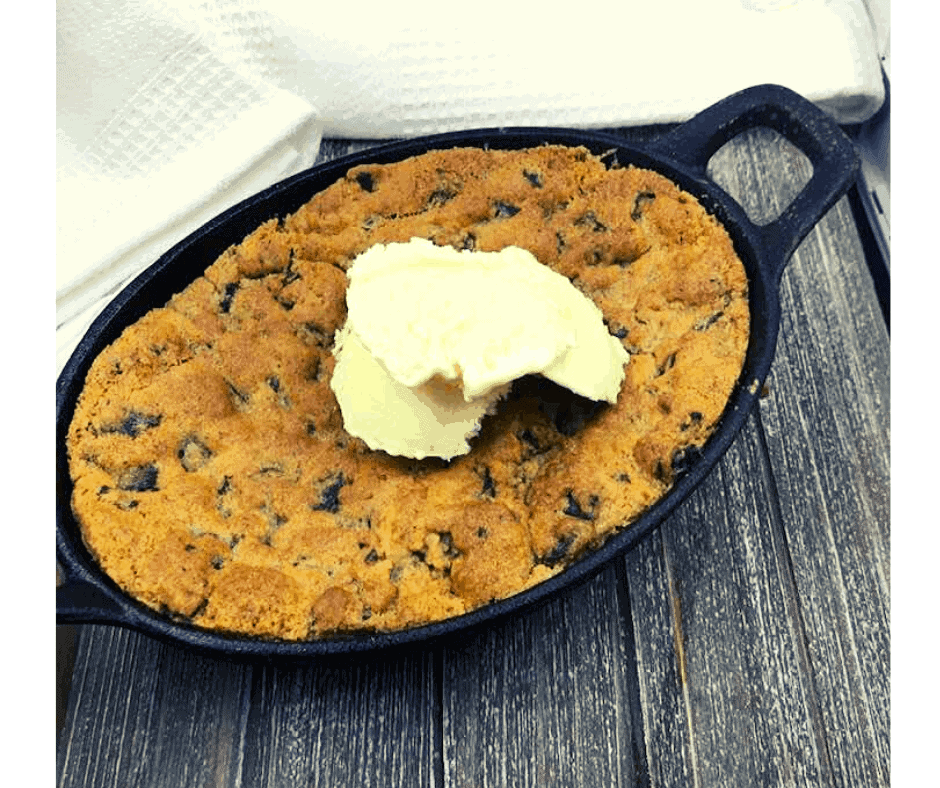Air Fryer Copycat BJ's Restaurant & Brewhouse, Chocolate Chip Pizza